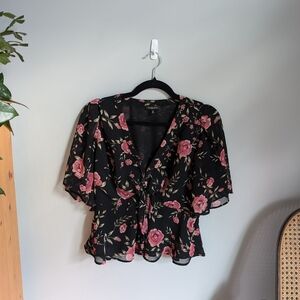 Dynamite medium floral and black blouse